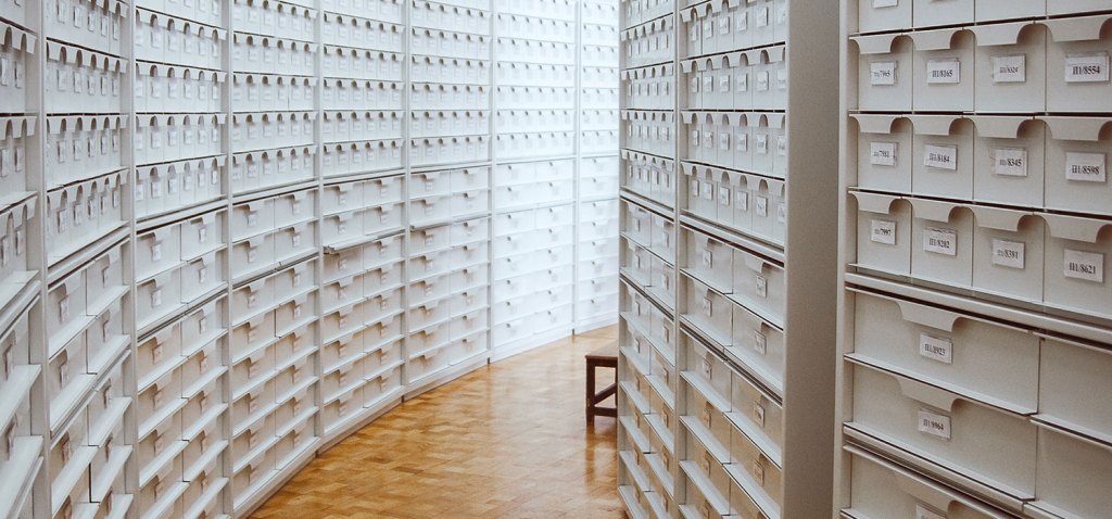 Archives 1 Photo by Ula Kuźma on Unsplash